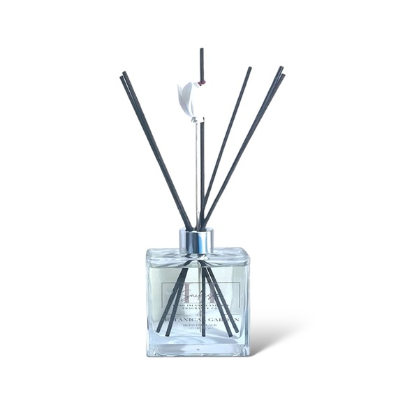 Botanical Garden Reed Diffuser | Fresh Floral Home Fragrance | 7 oz Long-Lasting - Picture 4 of 8